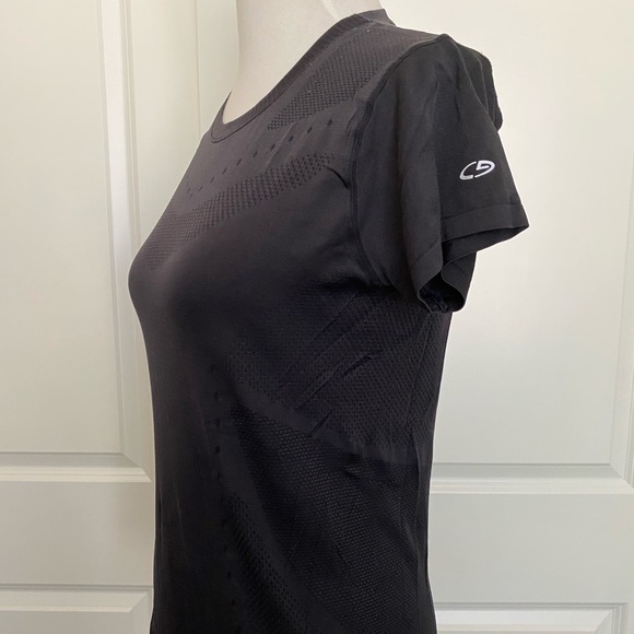 Champion Workout Shirt - Picture 3 of 6